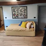 B E B Livia Bed and Breakfast Rolo