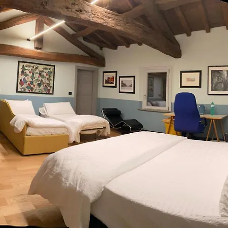 B E B Livia Bed and Breakfast