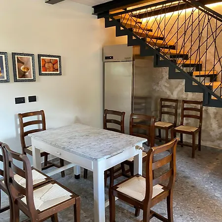 Couette-café B E B Livia