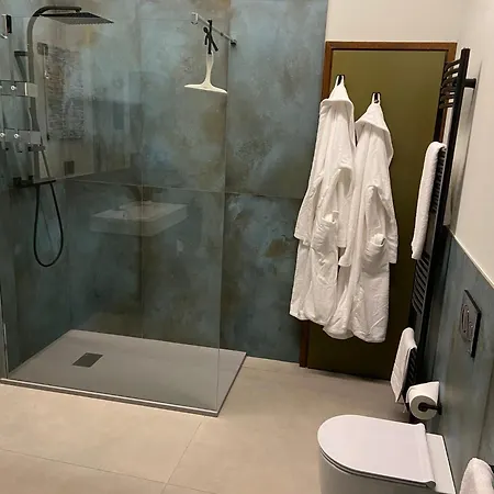 Bed and Breakfast B E B Livia 3*