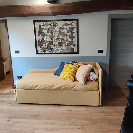 B E B Livia Couette-café Rolo