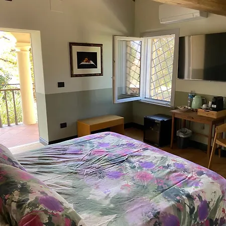 Bed and Breakfast B E B Livia Rolo